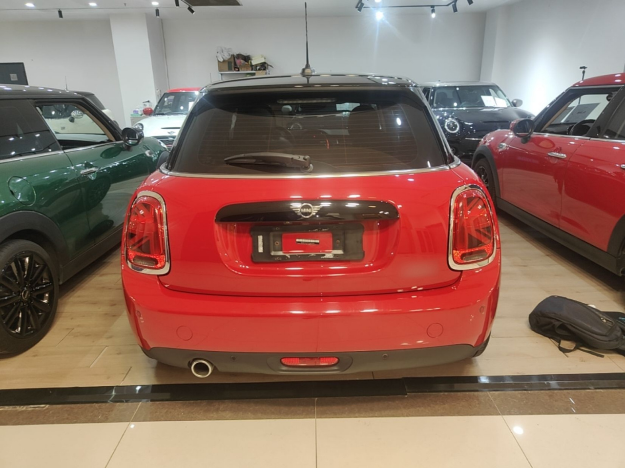 2019 1.5T COOPER Classic 5-Door photo 5