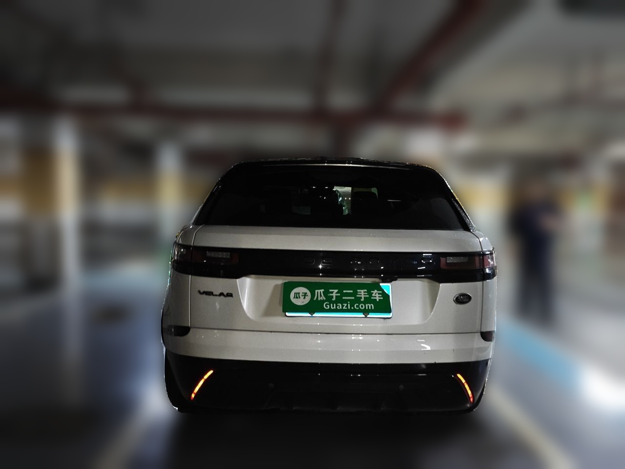 Range Rover Velar 2023 250PS photo 5