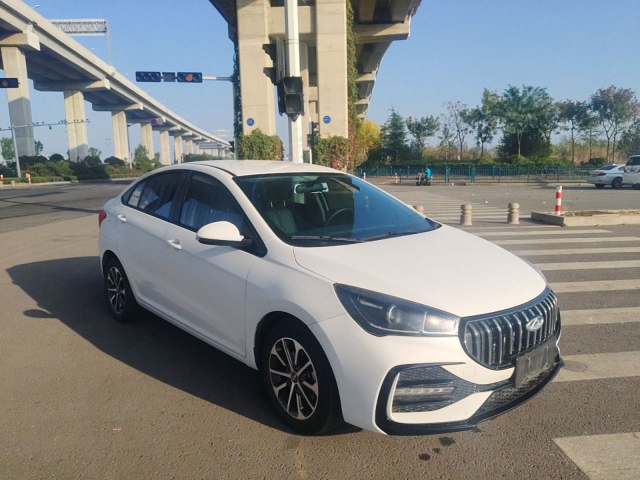 Arrizo 5 2024 1.5L CVT photo 3
