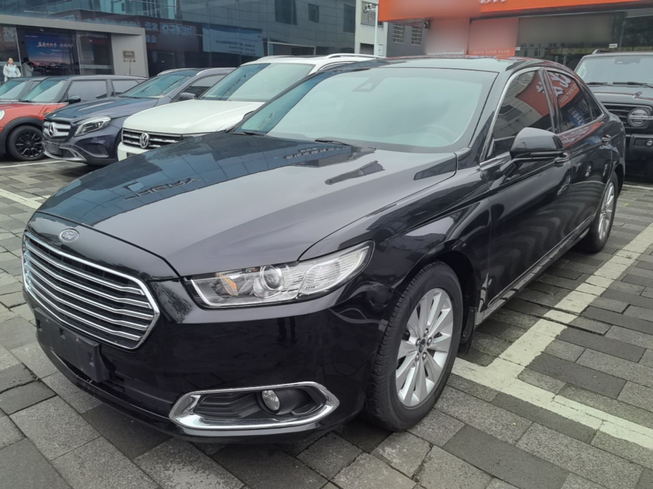 Taurus 2016 EcoBoost 180 Luxury