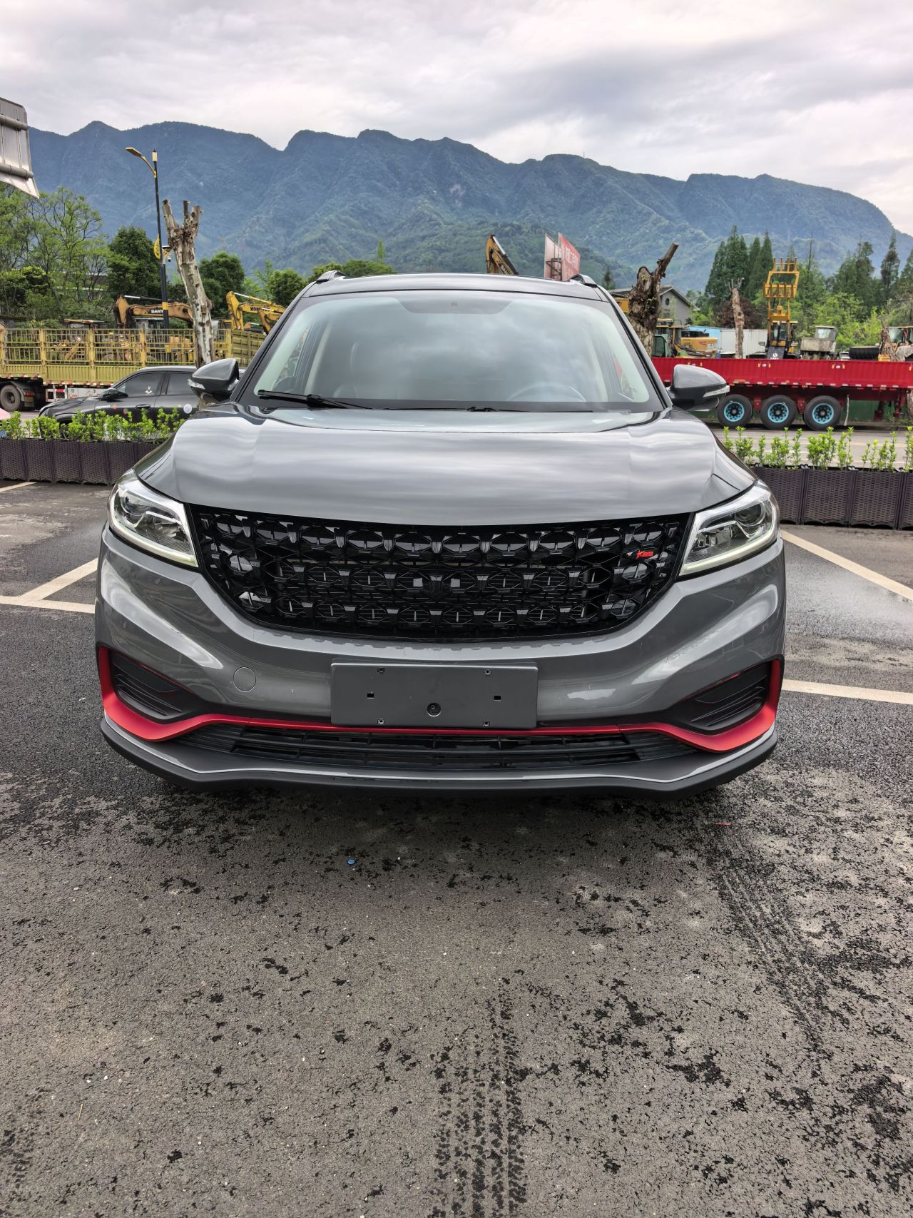 Fengon 580 2021 Facelift 1.8L MT Elite photo 2
