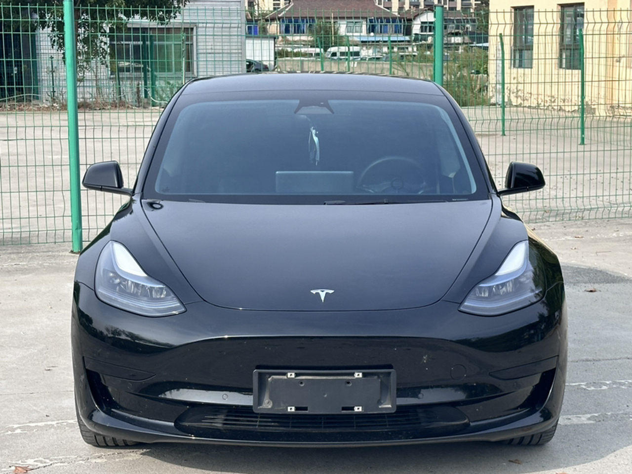 Model 3 2022 RWD photo 2