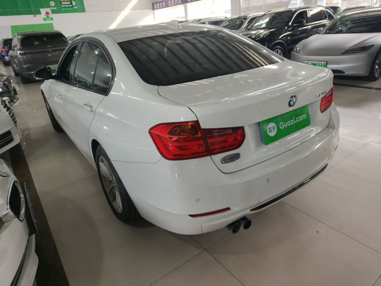3 Series Imported 2013 328i Sport Design Package photo 4