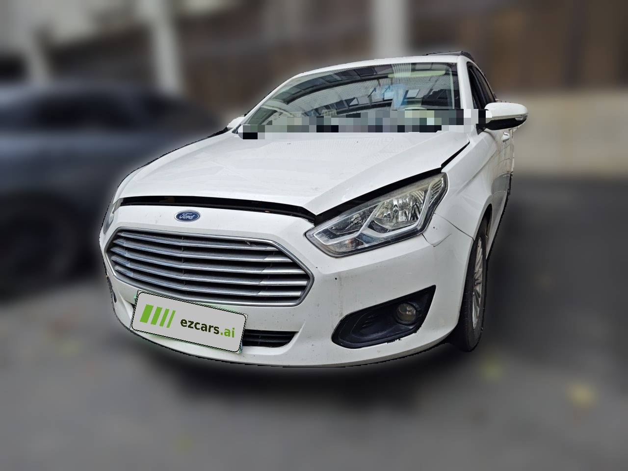 Escort 2015 1.5L MT Comfort