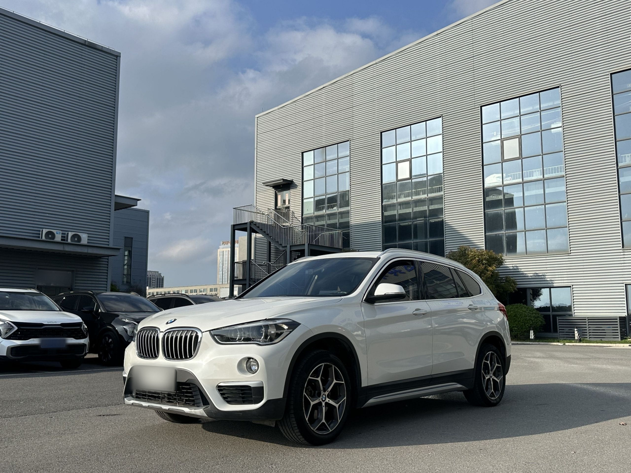 X1 2018 sDrive18Li Exclusive photo 4