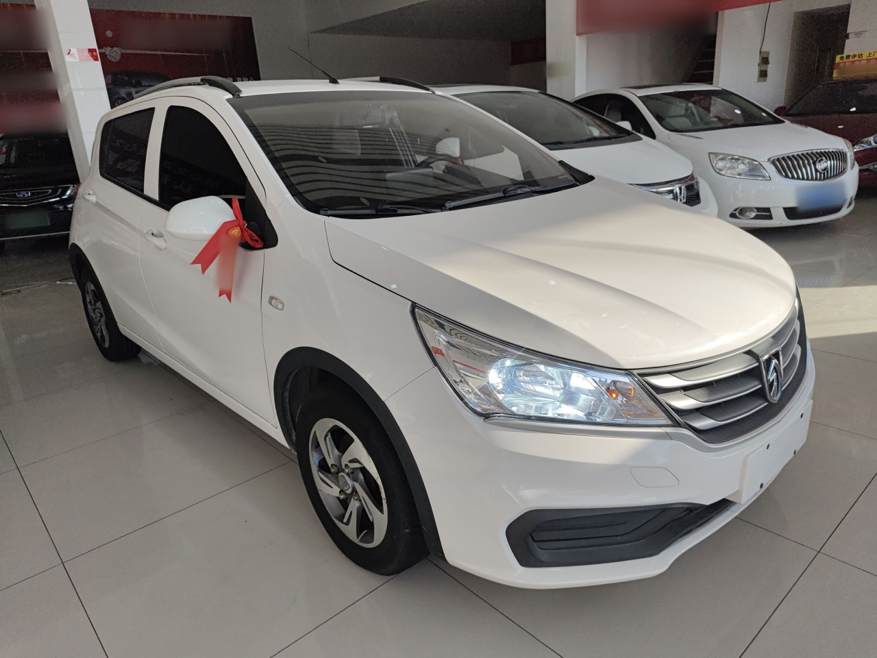 310 2016 1.2L MT Comfort photo 3