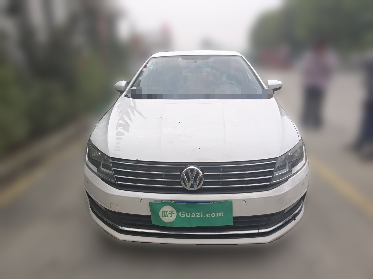 Lavida 2015 1.6L MT Comfort photo 2