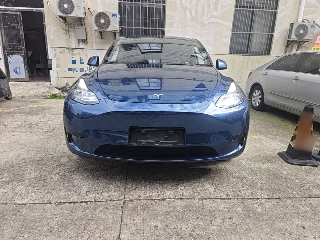 Model Y 2022 Facelift RWD photo 2