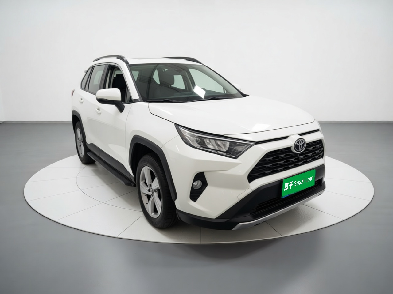 RAV4 2021 2.0L CVT RWD PLUS photo 3