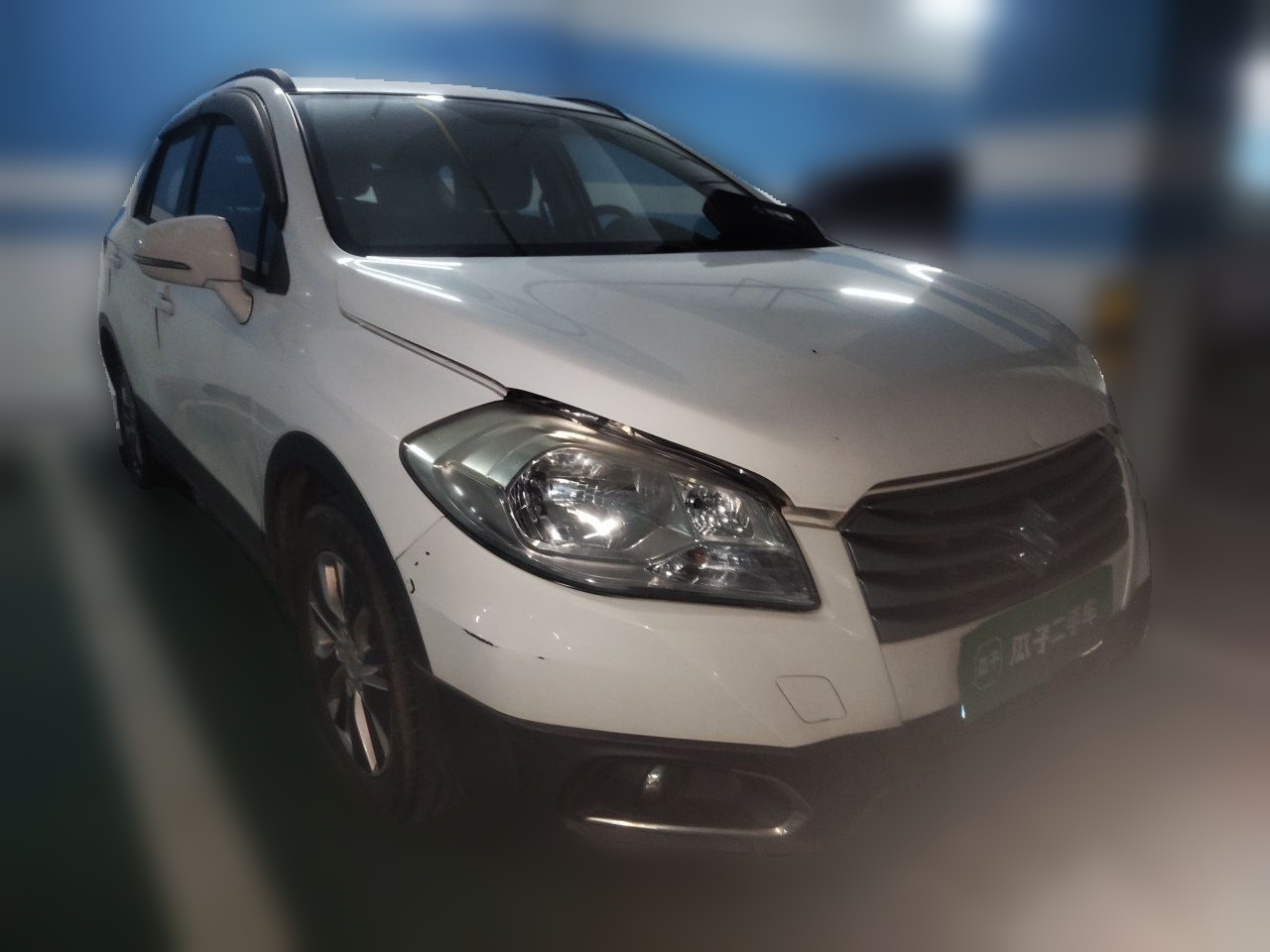 2014 1.6L MT RWD Progressive photo 3