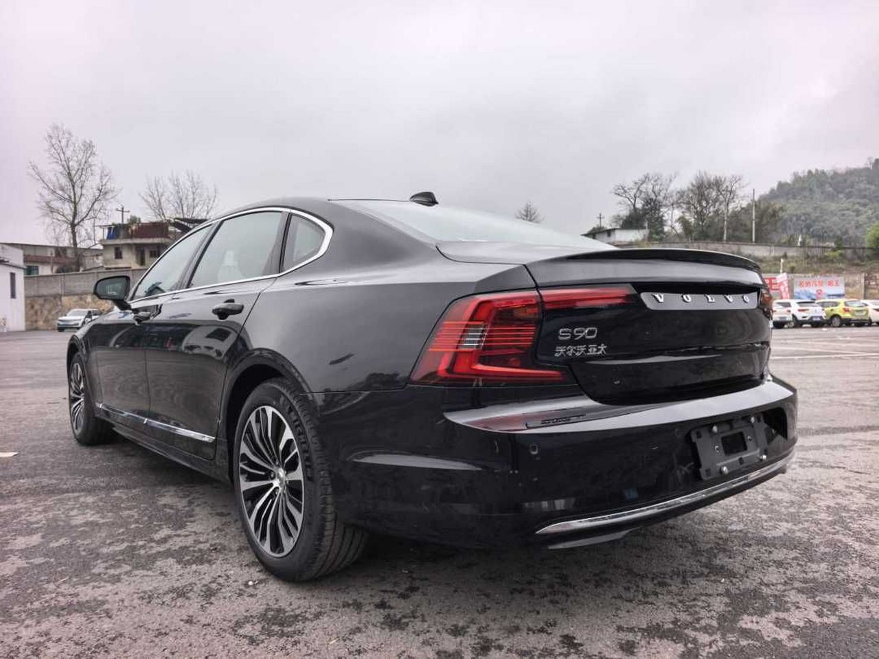 S90 2025 B5 Luxury photo 4