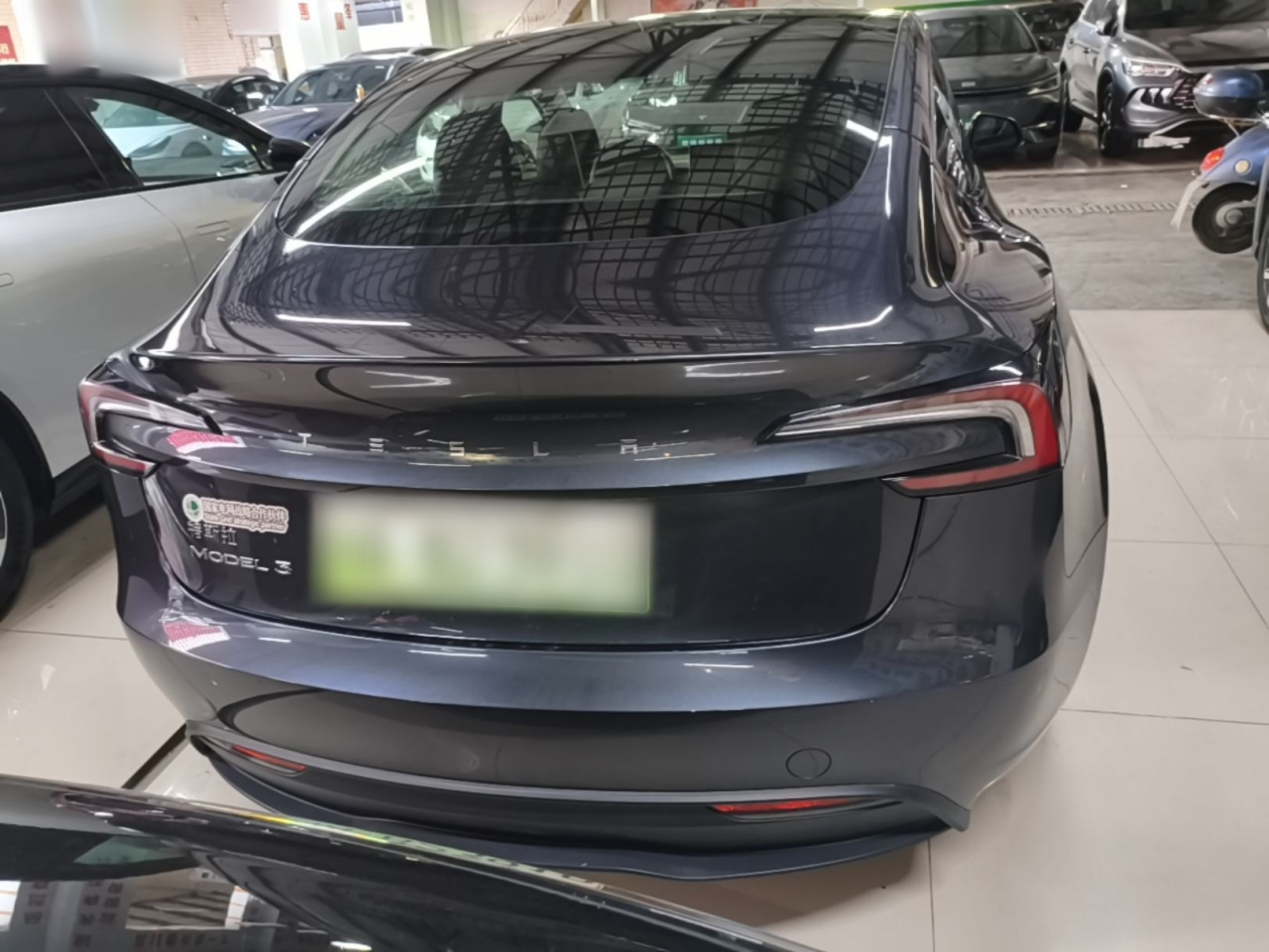 Model 3 2023 RWD photo 3