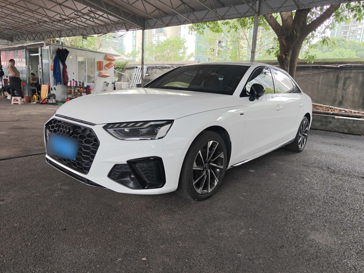 A4L 2023 40 TFSI Luxury Dynamic photo 3
