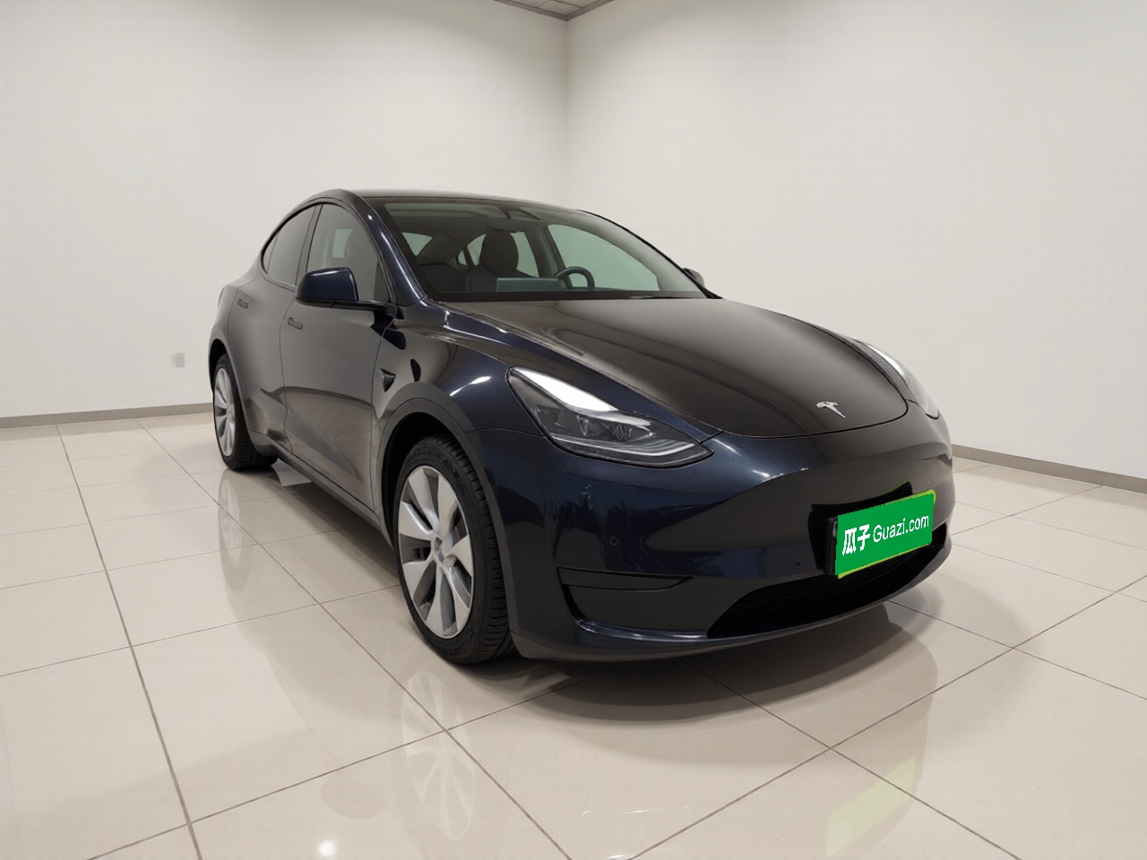Model Y 2022 Facelift RWD photo 3