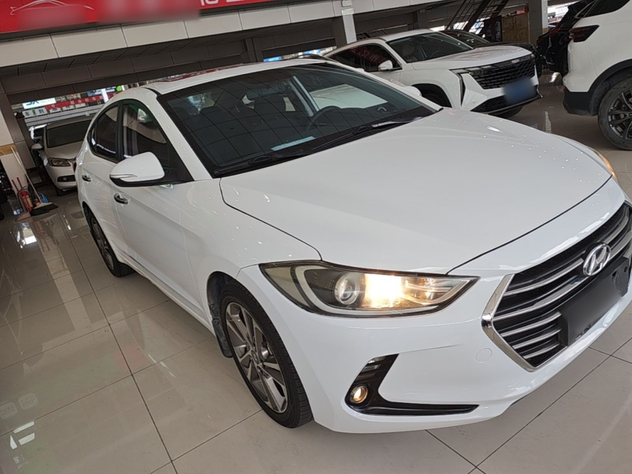 Elantra 2016 1.6L AT Smart Elite photo 3