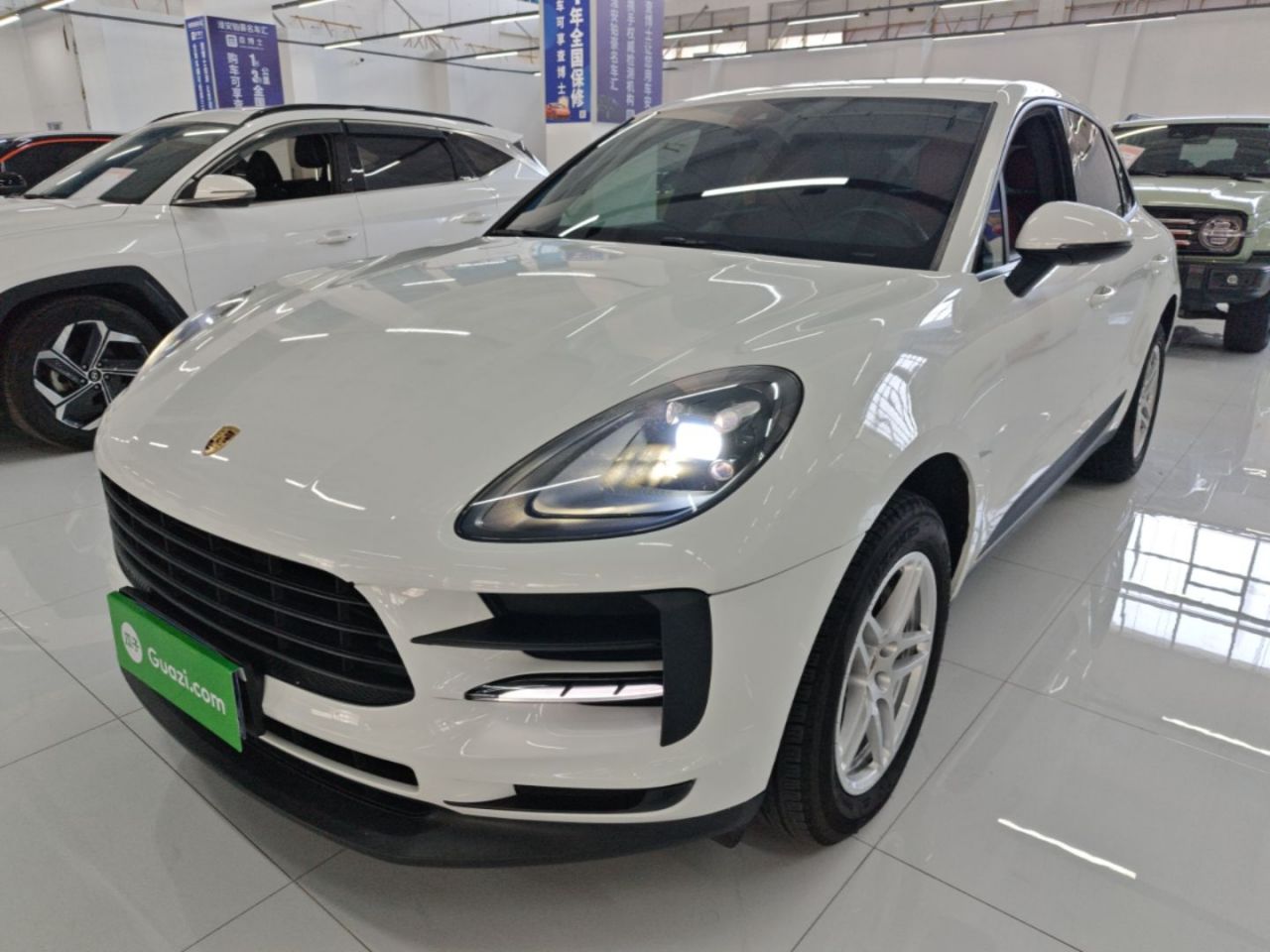 2018 Macan 2.0T