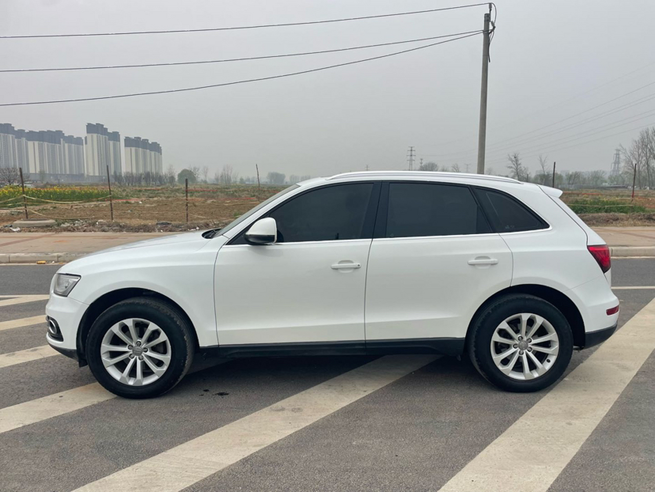 Q5 2013 40 TFSI Tech photo 3