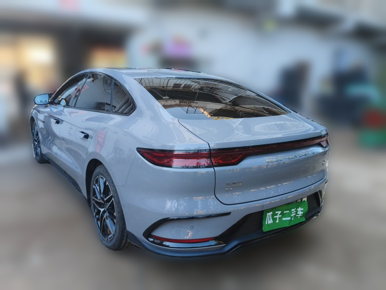 Han 2025 EV 605KM Premium photo 4