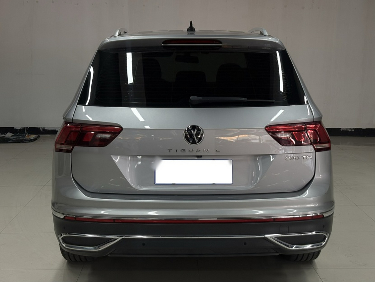 Tiguan L 2022 330TSI AT RWD Smart photo 4