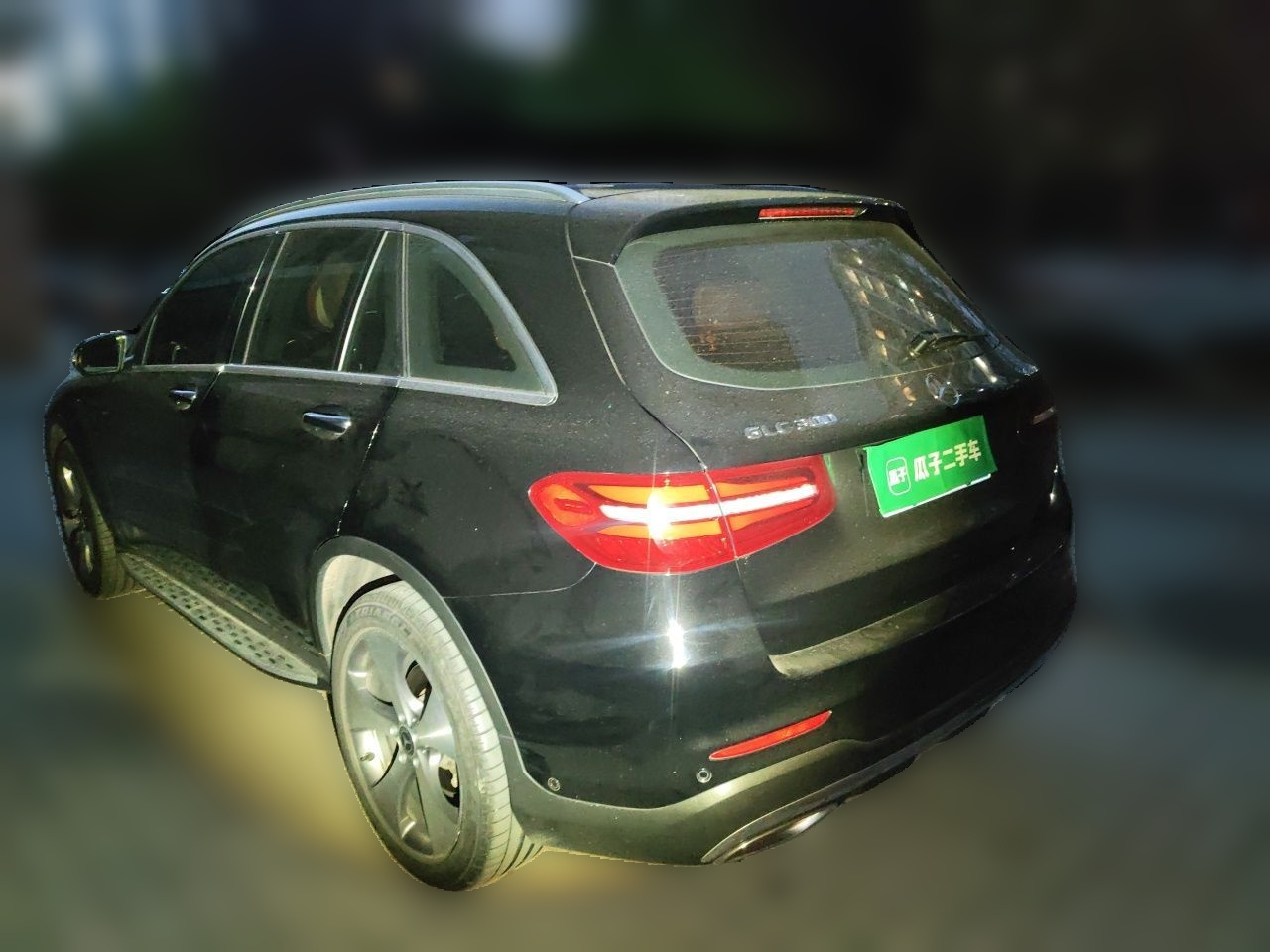 GLC 2017 GLC 300 4MATIC Luxury photo 4