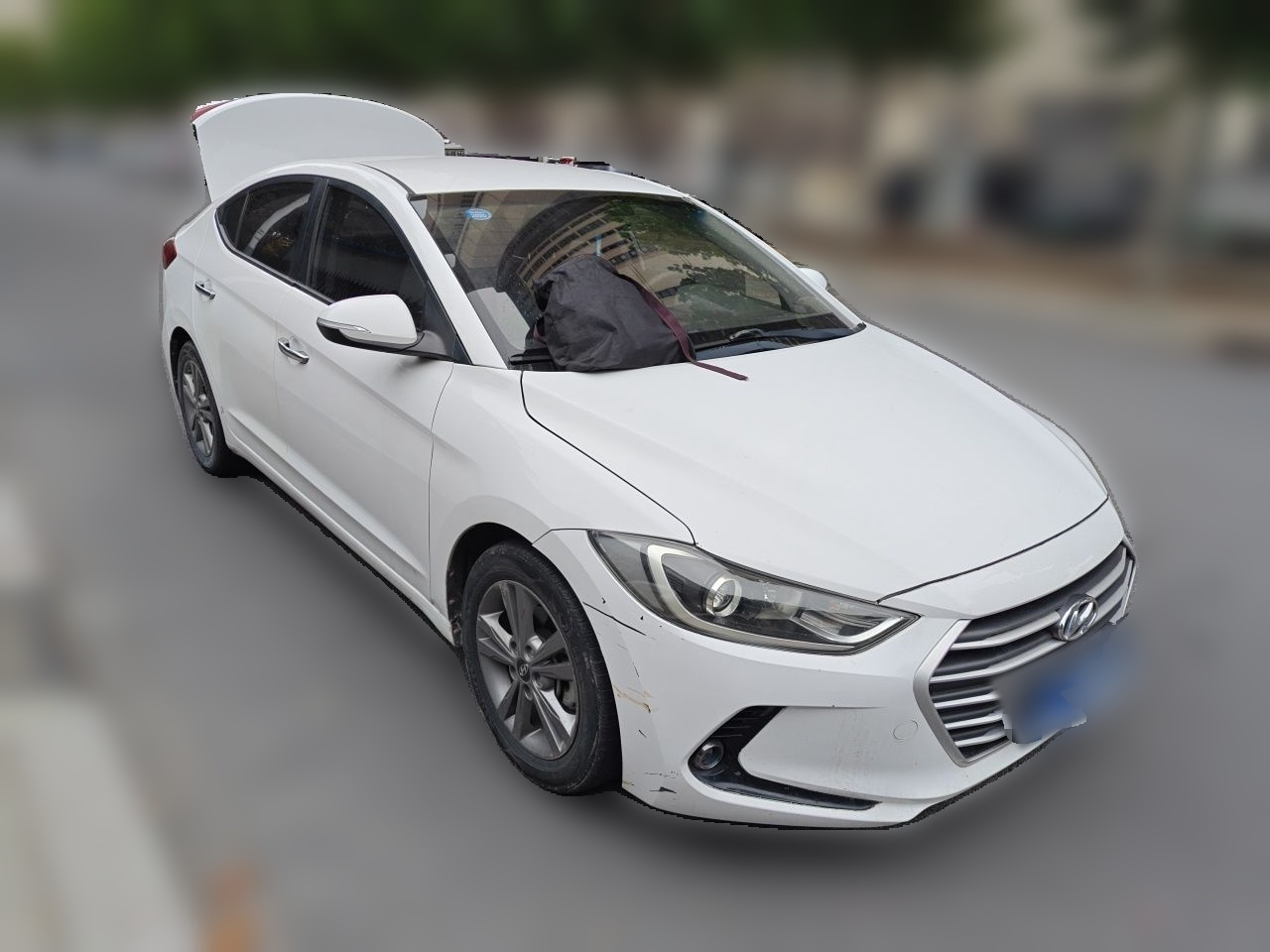 Elantra 2016 1.6L MT Smart photo 3
