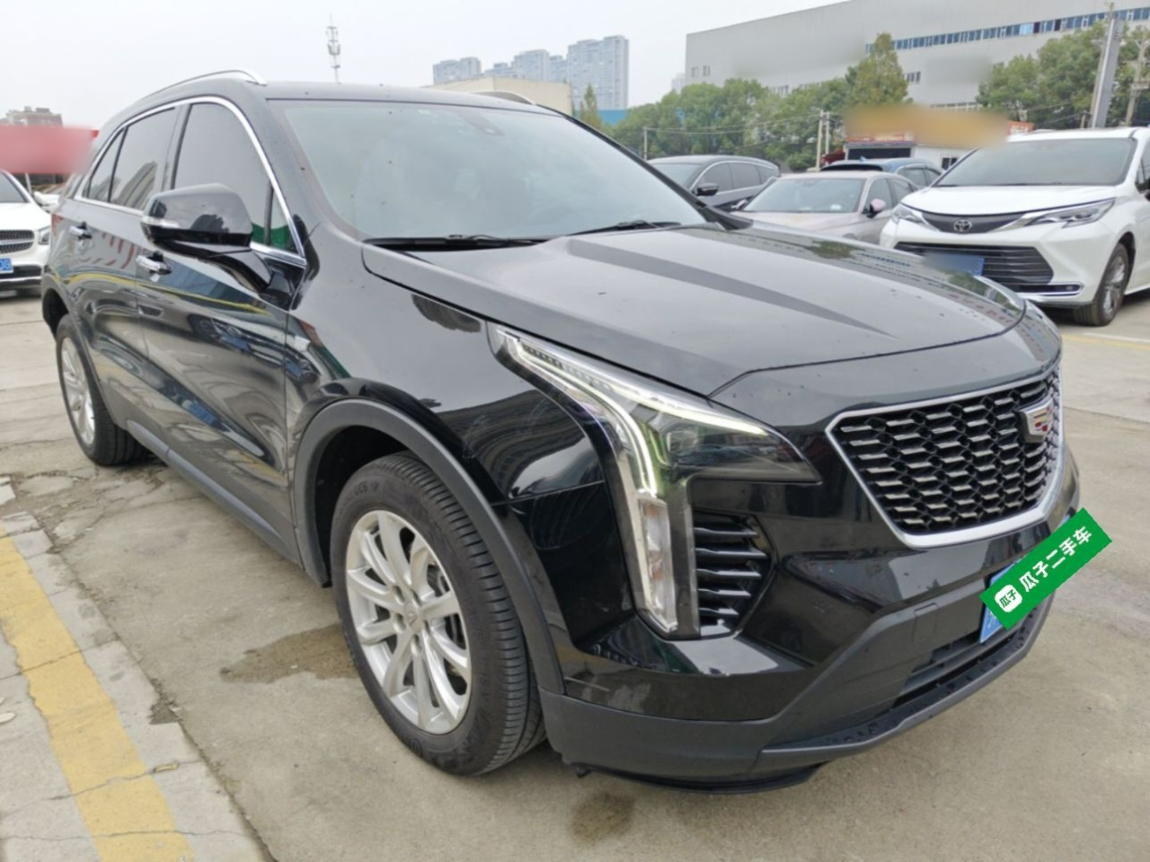 XT4 2022 28T RWD photo 3
