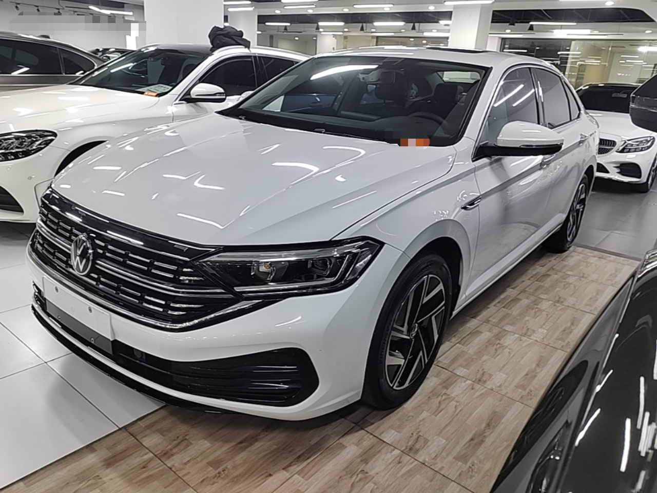 Sagitar 2023 300TSI DSG