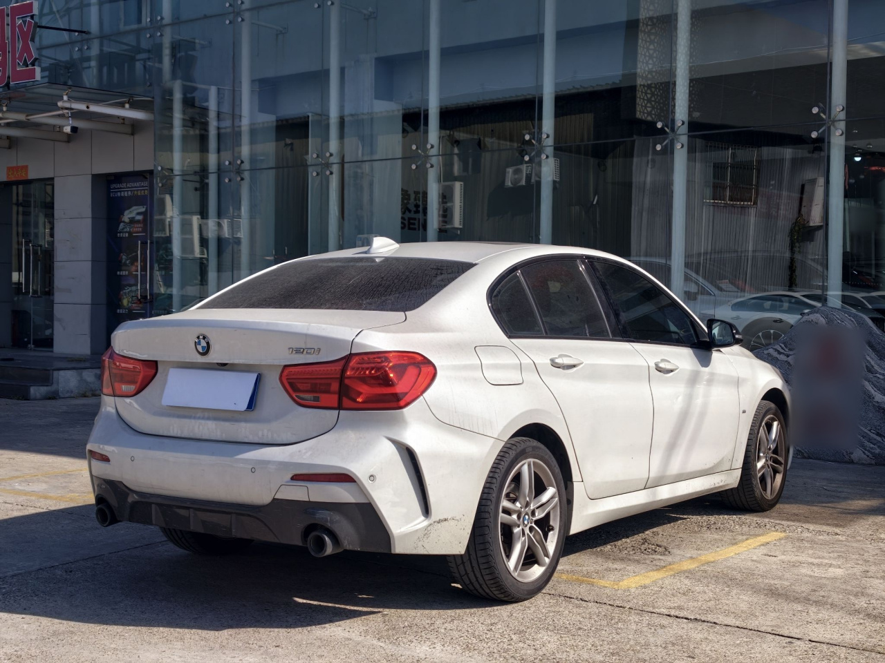 1 Series 2021 120i M Sport photo 4