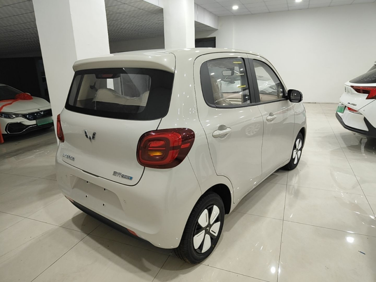 Hongguang MINIEV 2025 4th Gen 4-Door Advanced photo 4