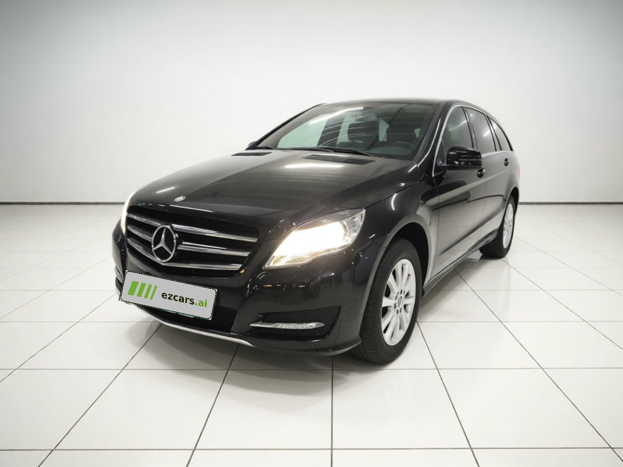 R-Class 2017 R 320 4MATIC Business Edition
