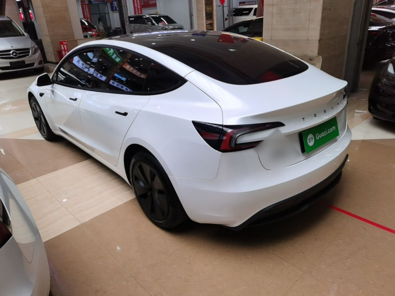 Model 3 2026 RWD photo 4