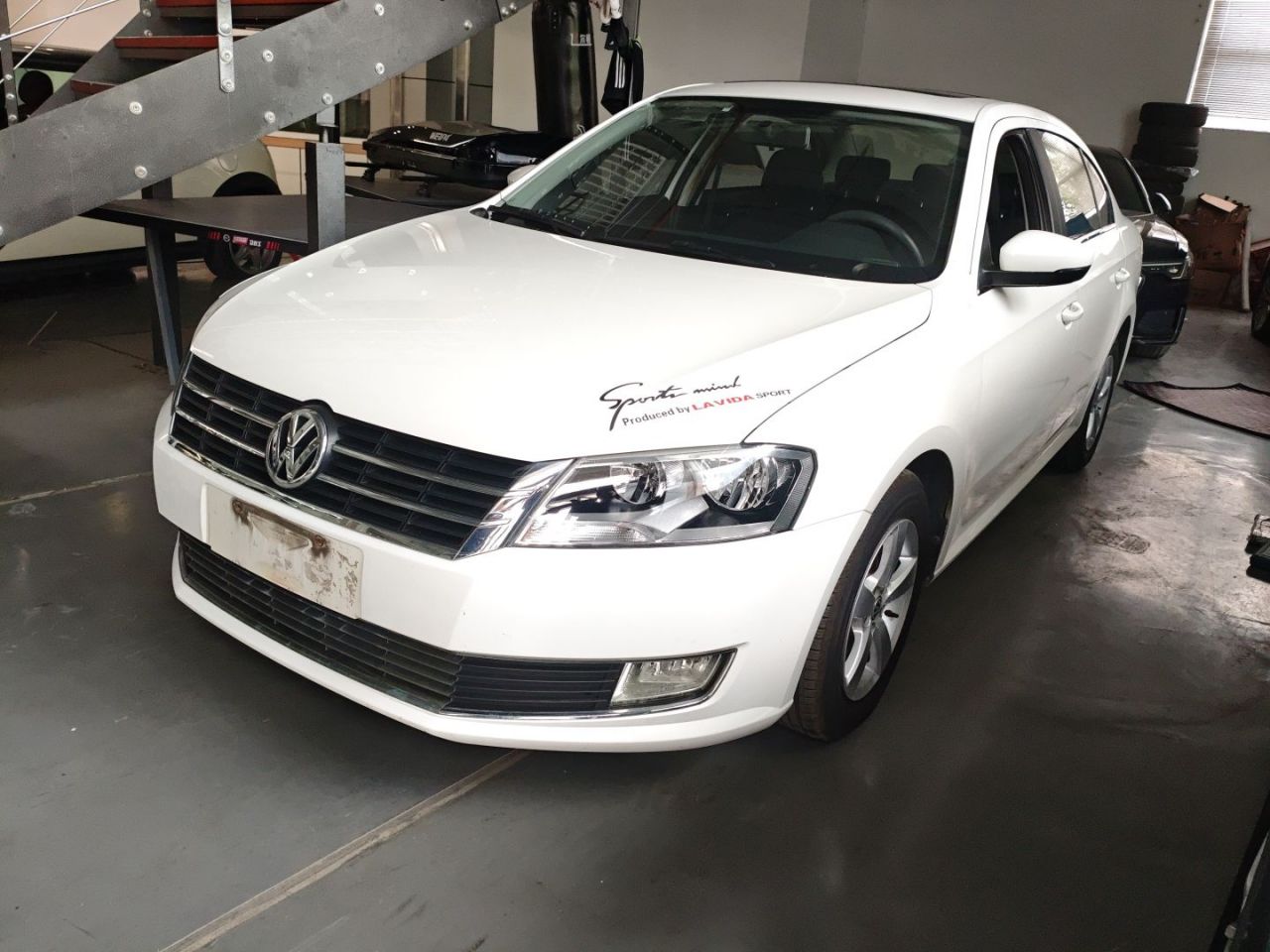 Lavida 2015 1.6L AT