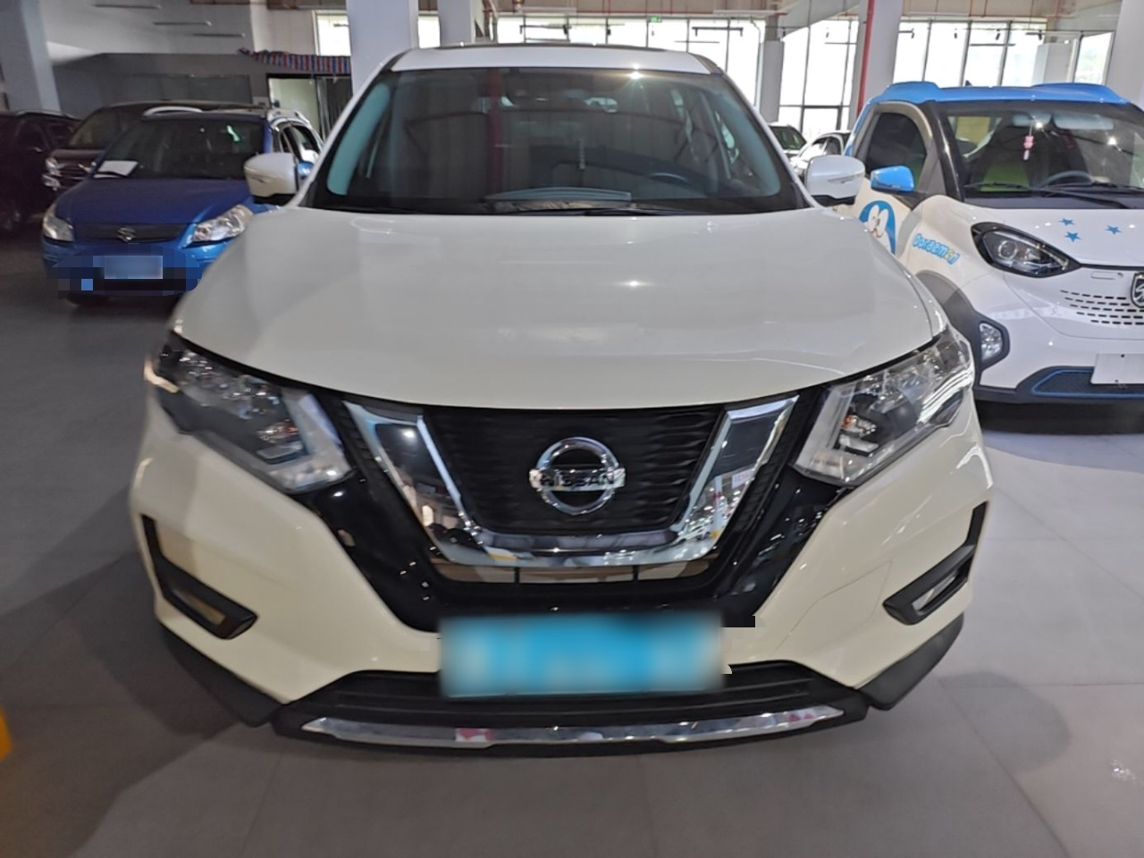 X-Trail 2022 2.0L RWD Connected Comfort photo 2