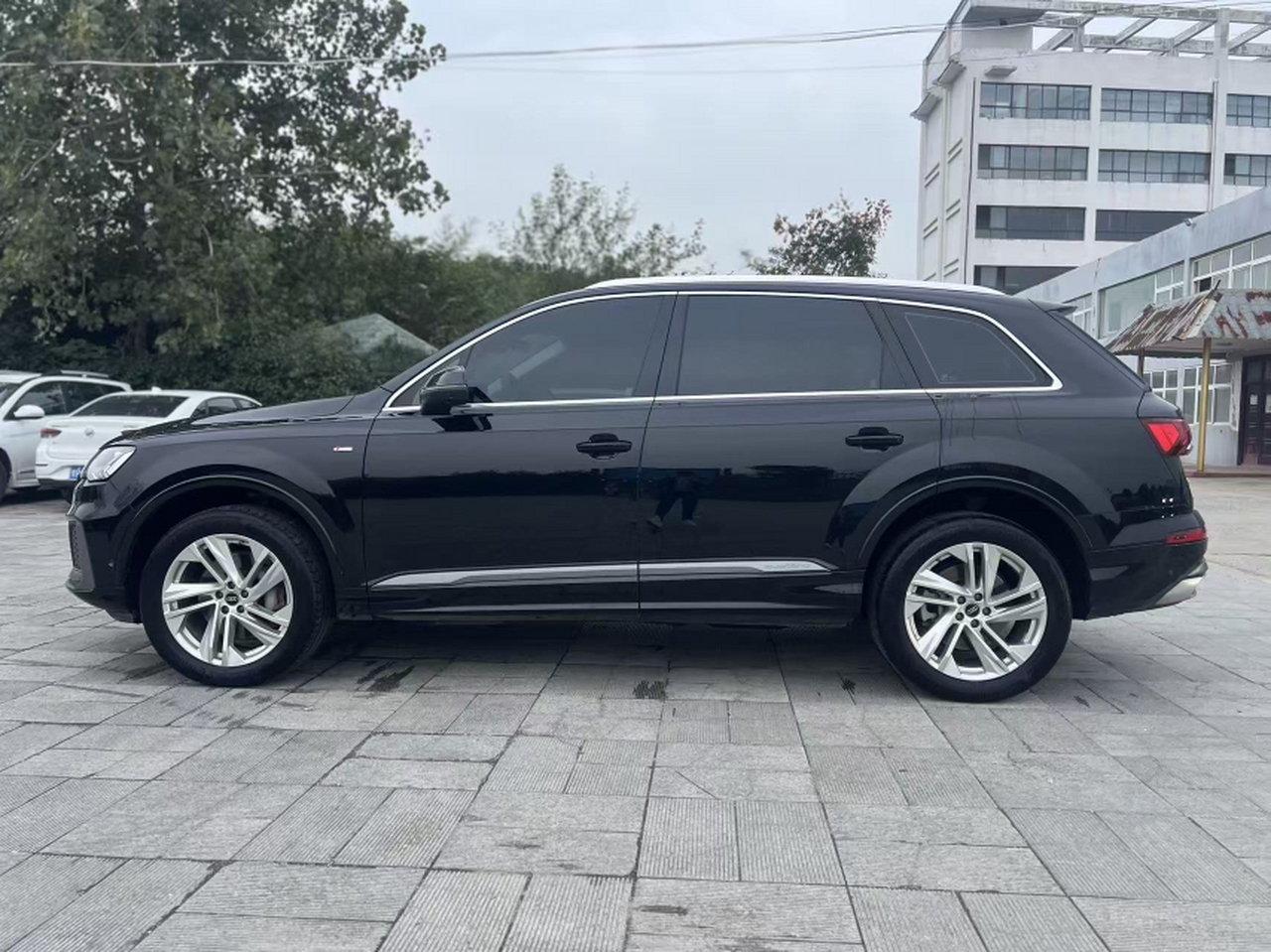 Q7 2023 45 TFSI quattro S line Sport photo 5