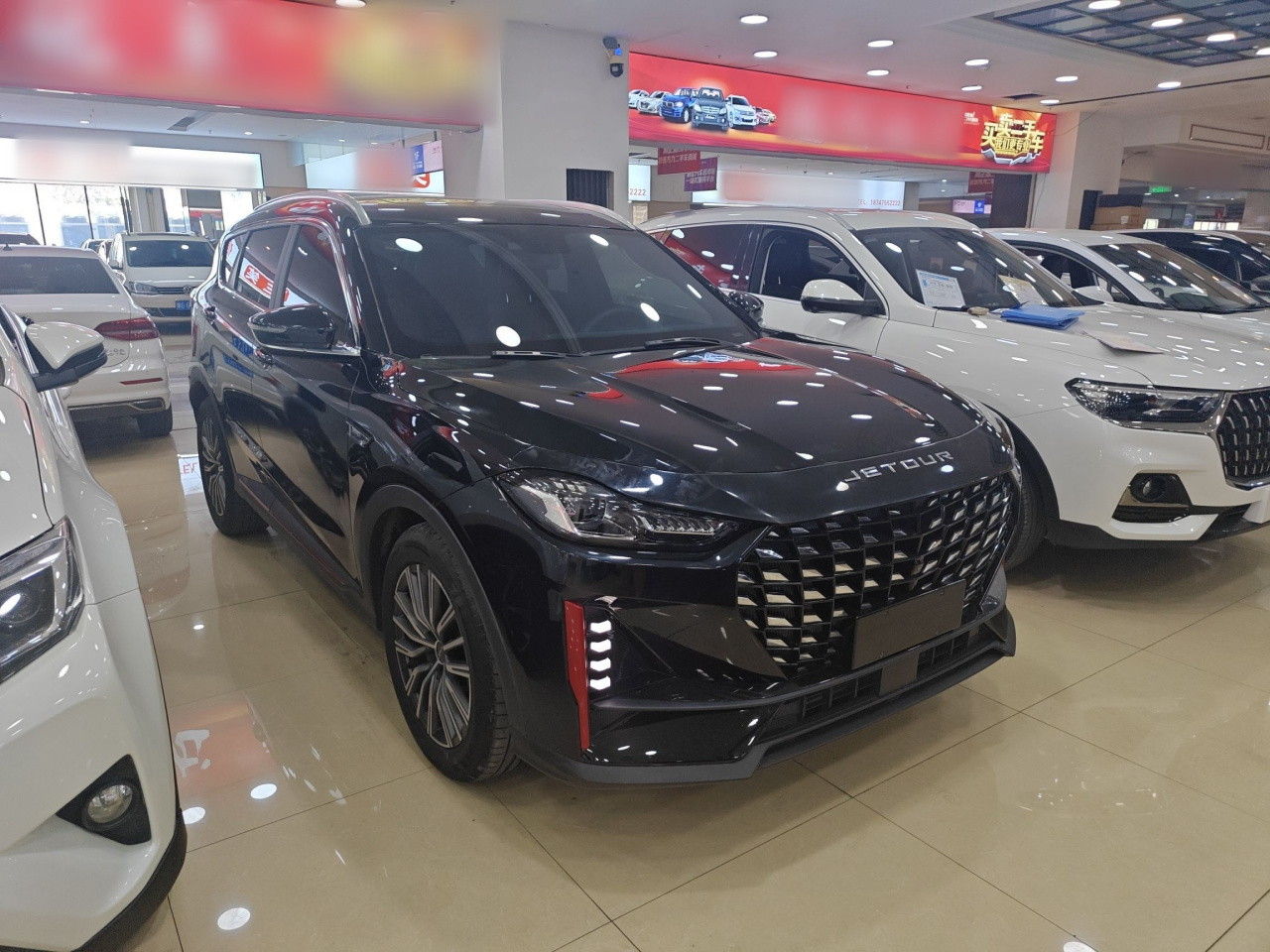 X70 PRO 2023 1.6T DCTPRO 5-Seater photo 3