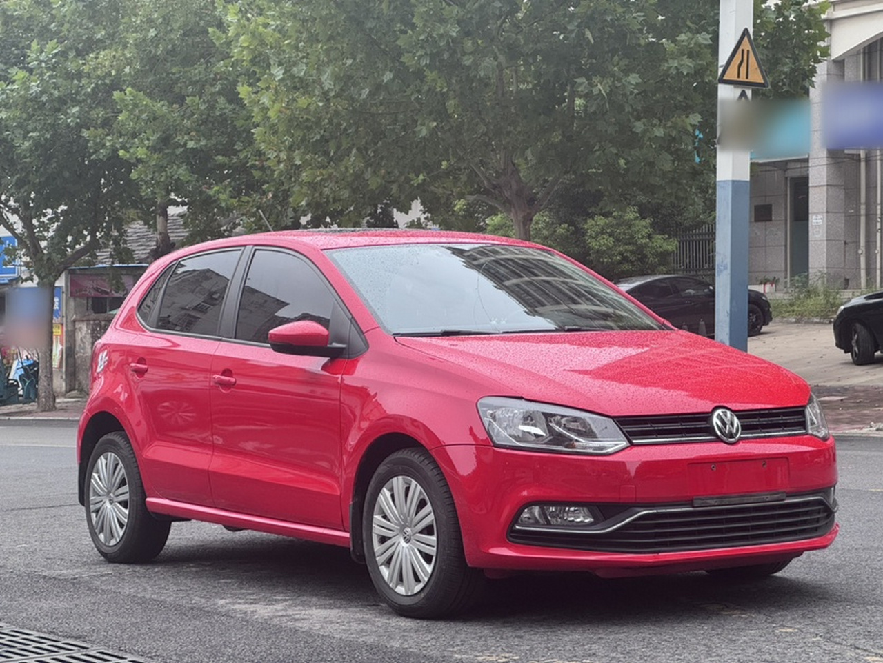 Polo 2016 1.6L AT Comfort photo 3