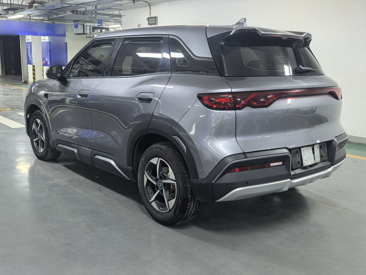 Yuan UP 2025 ADAS 401KM photo 3