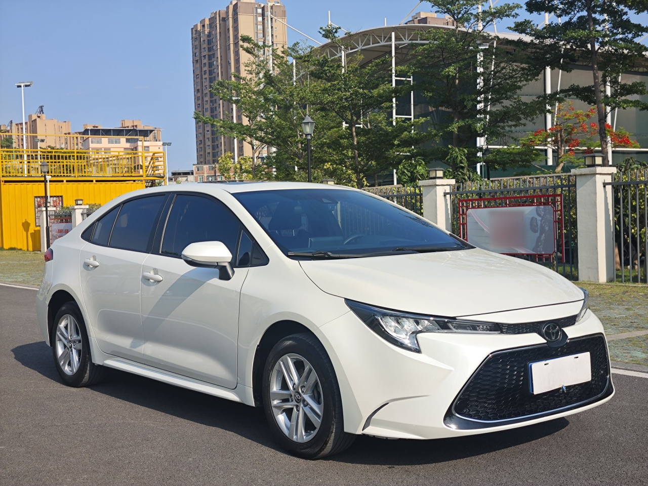 Levin 2019 185T CVT Luxury China VI photo 3