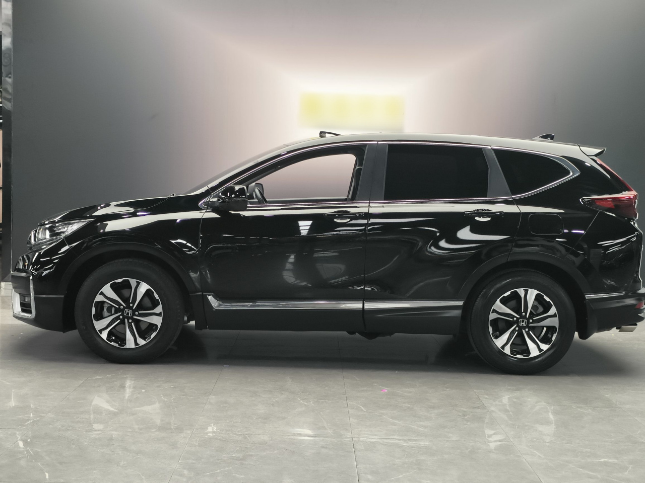 CR-V 2021 240TURBO CVT RWD photo 3