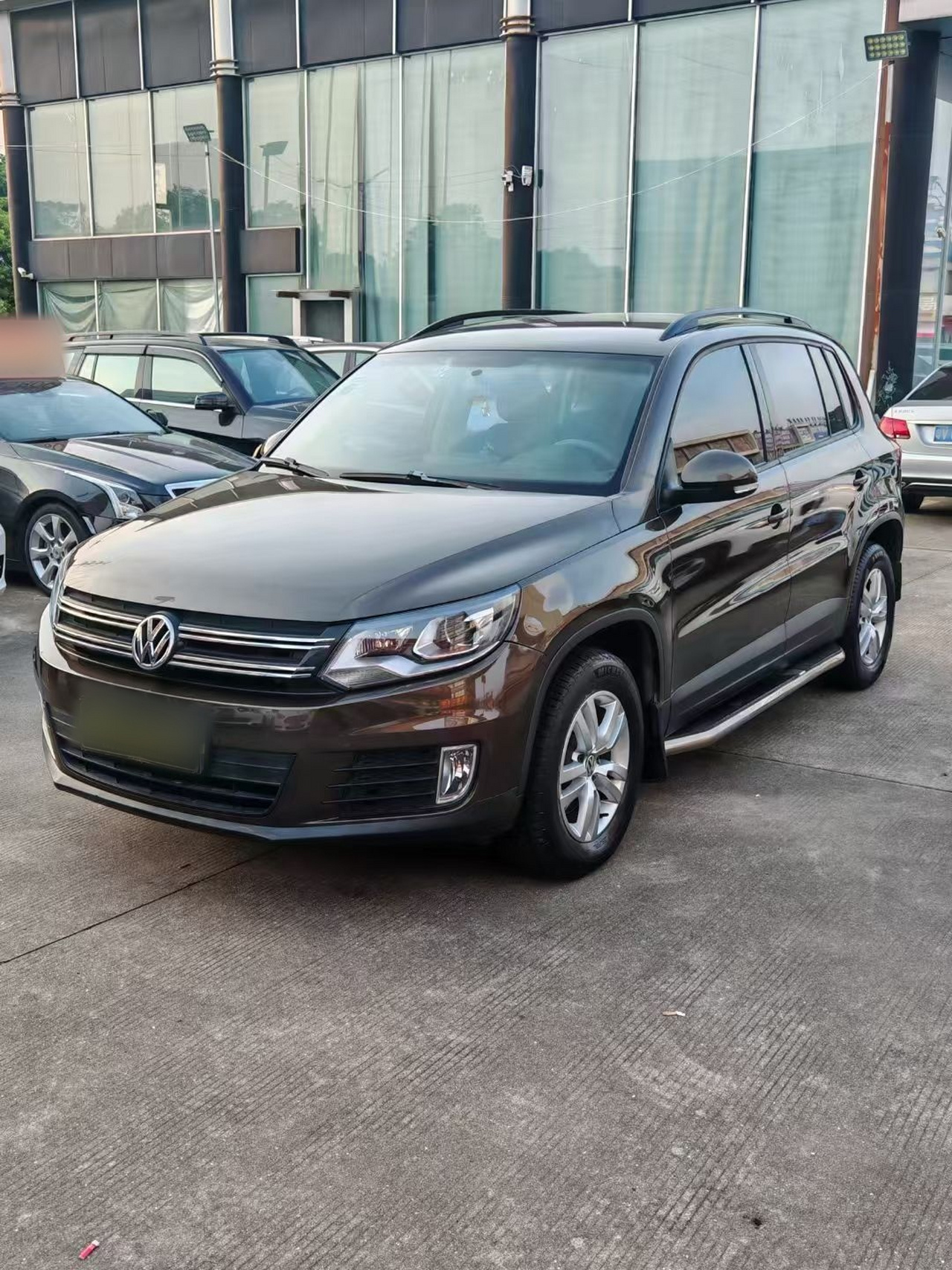 Tiguan 2015 1.8TSI AT RWD
