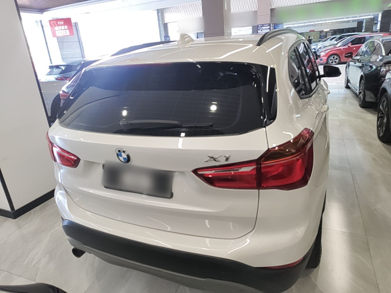 X1 2016 sDrive18Li Exclusive photo 5