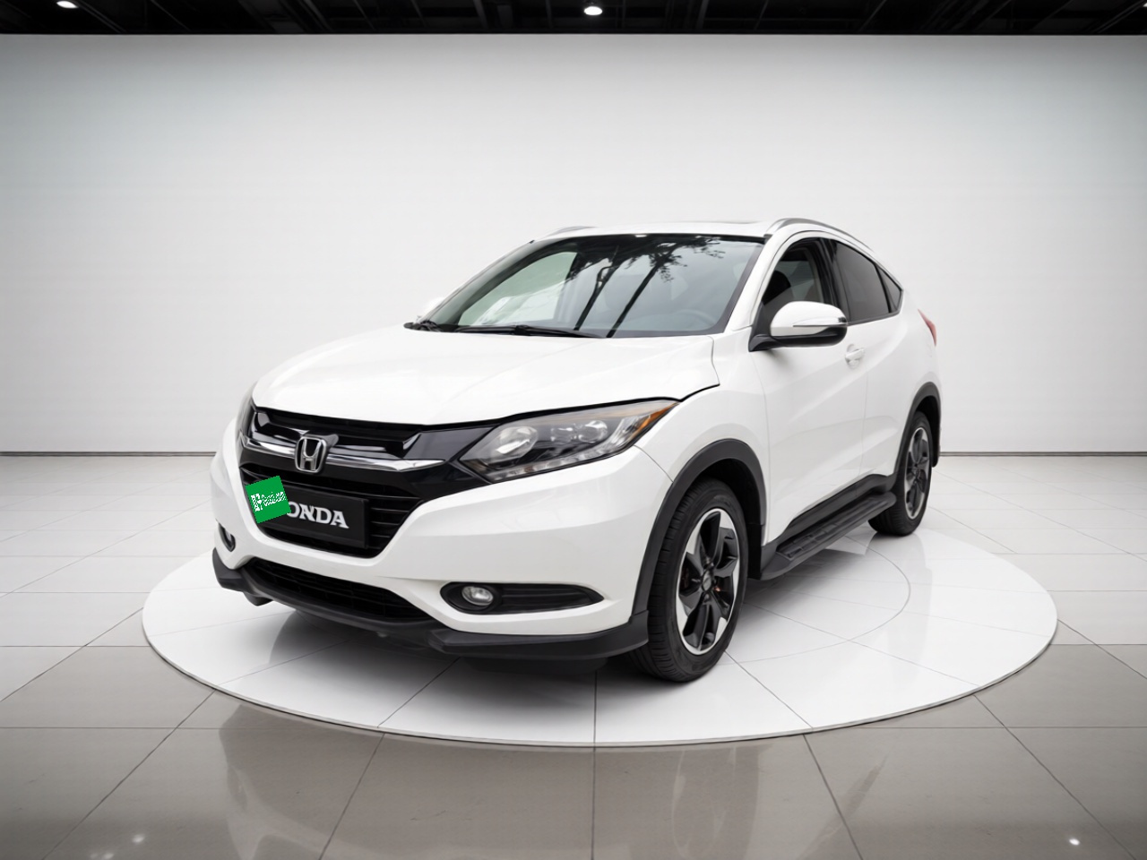 Vezel 2015 1.8L CVT RWD Luxury