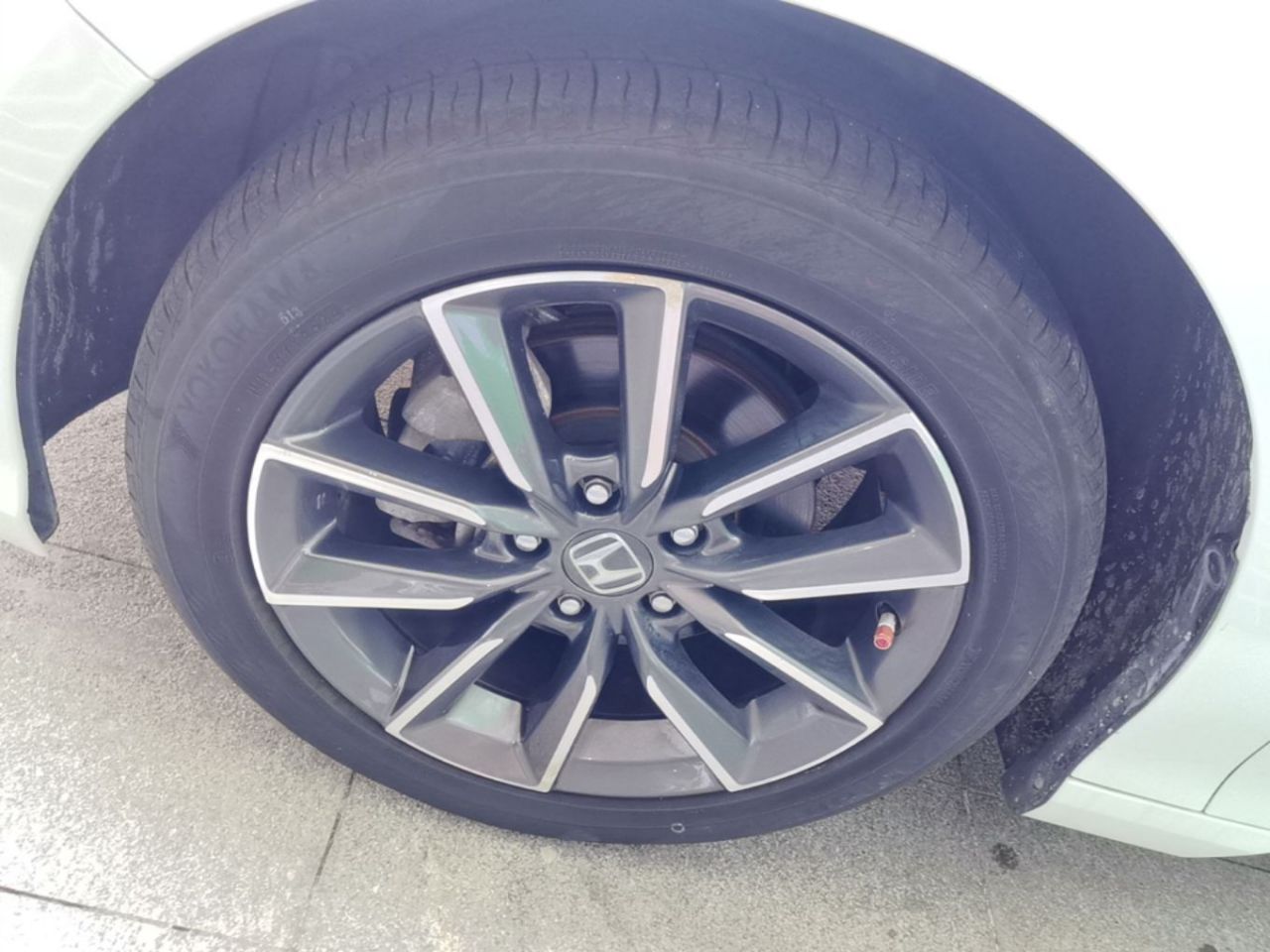2022 260TURBO photo 3