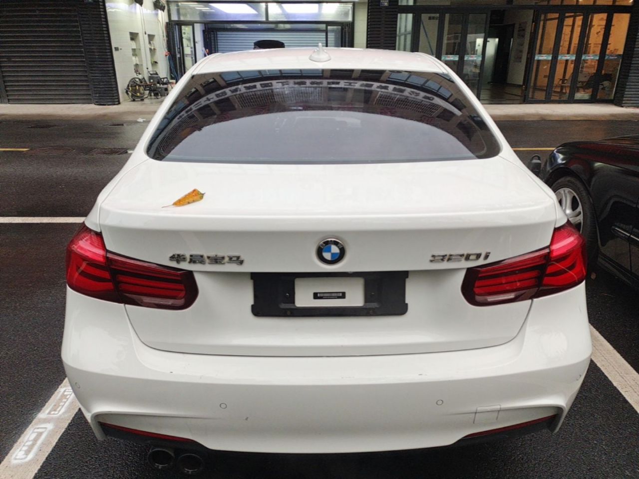 3 Series 2019 320i M Sport photo 3