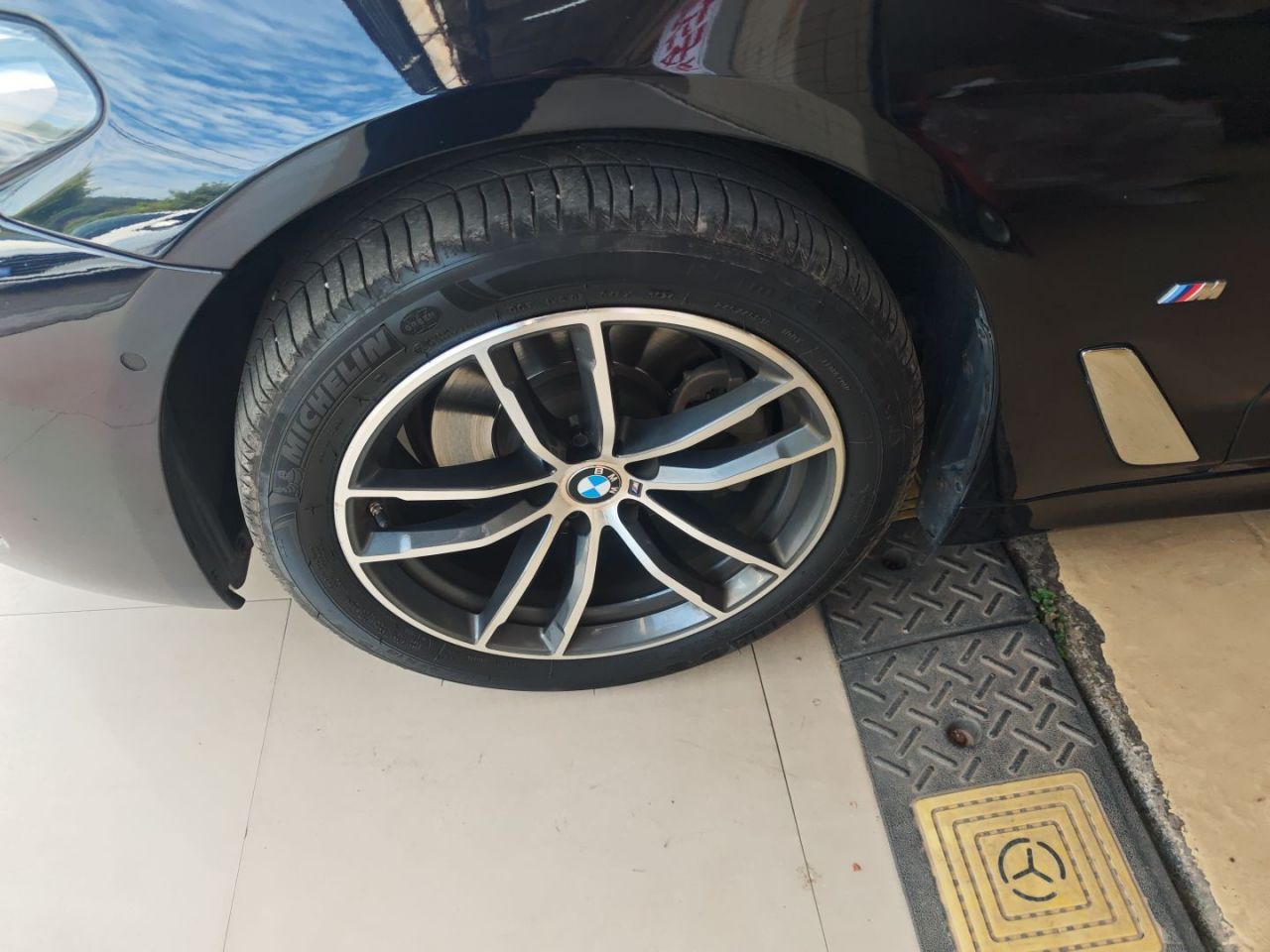 5 Series 2022 Facelift 525Li M Sport Package photo 3