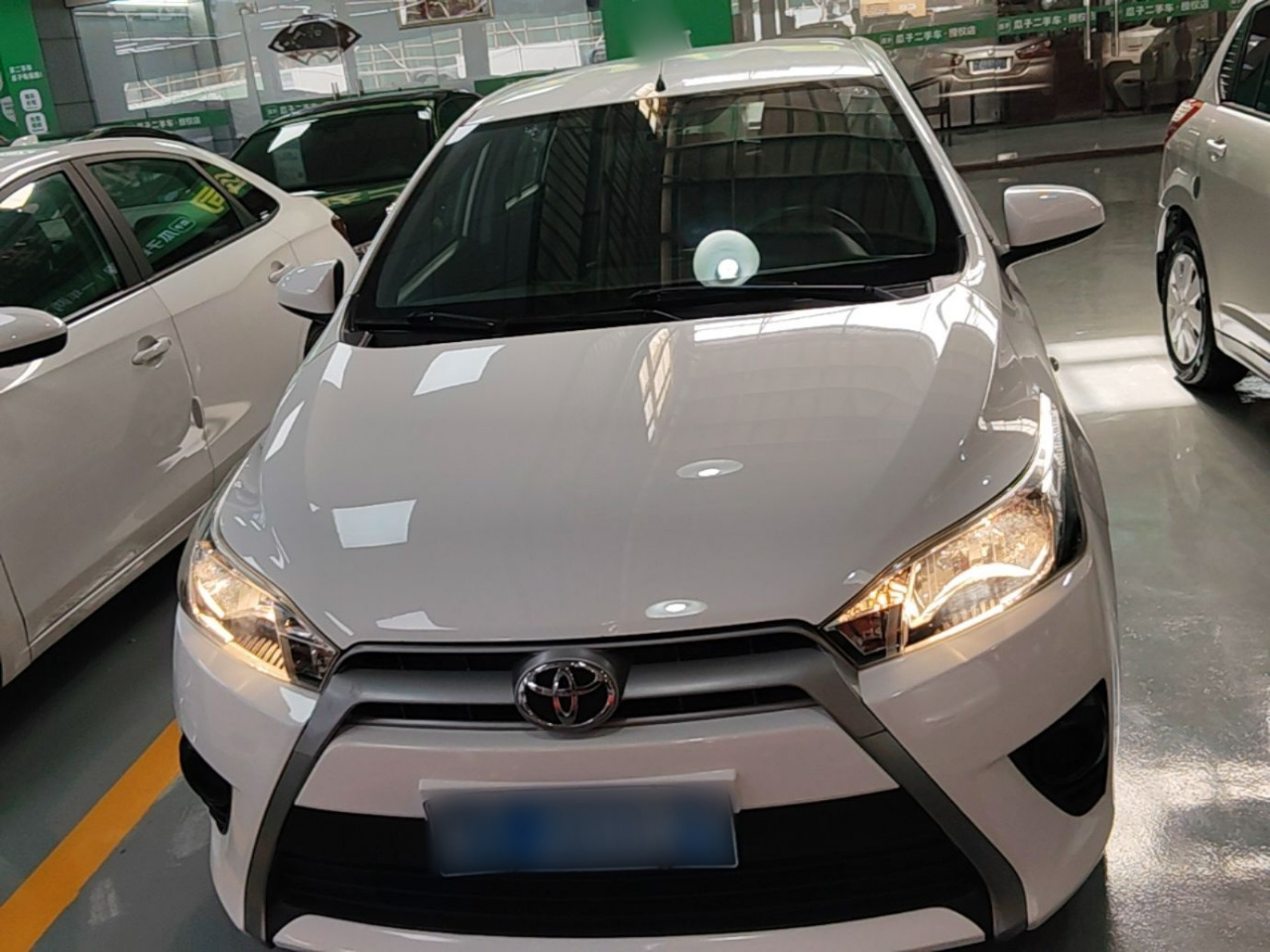 YARiS L 2015 1.5E AT photo 2