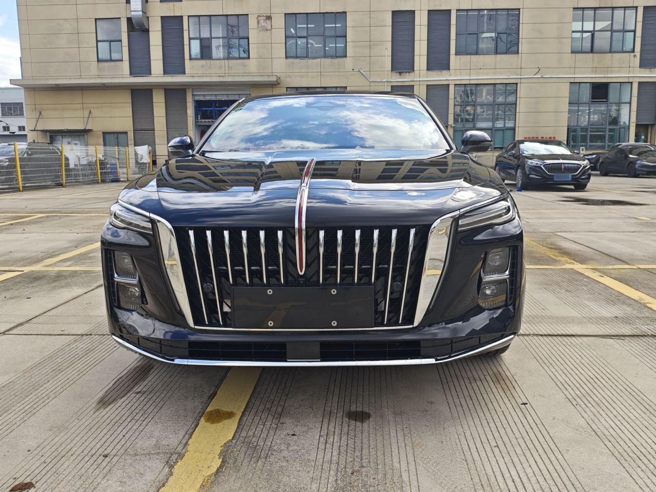 H5 PHEV 2025 170 photo 2