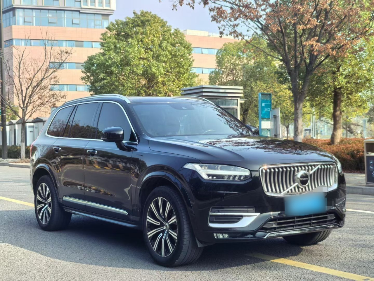 XC90 2021 B5 Luxury 7-Seater photo 4