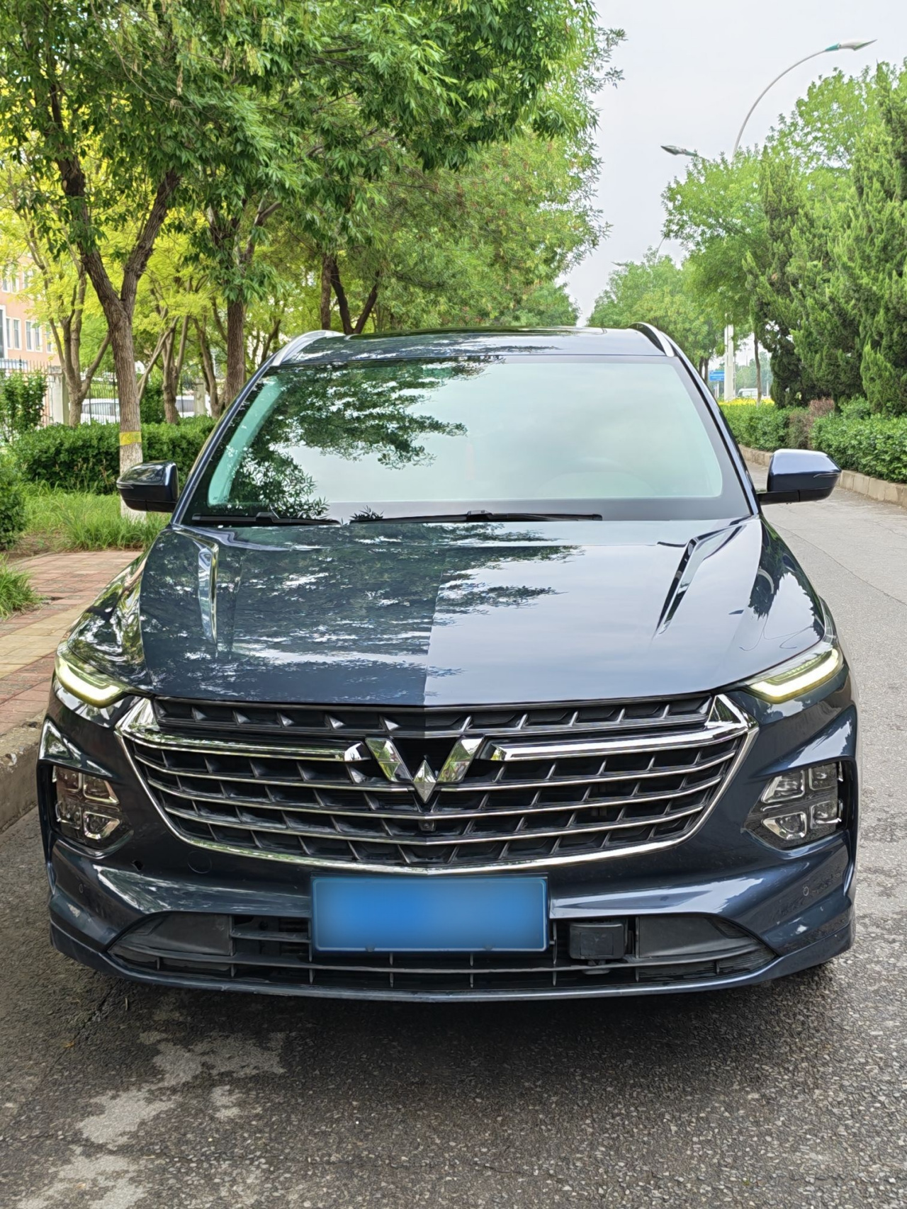 Wuling 2020 1.5T CVT Flagship photo 3
