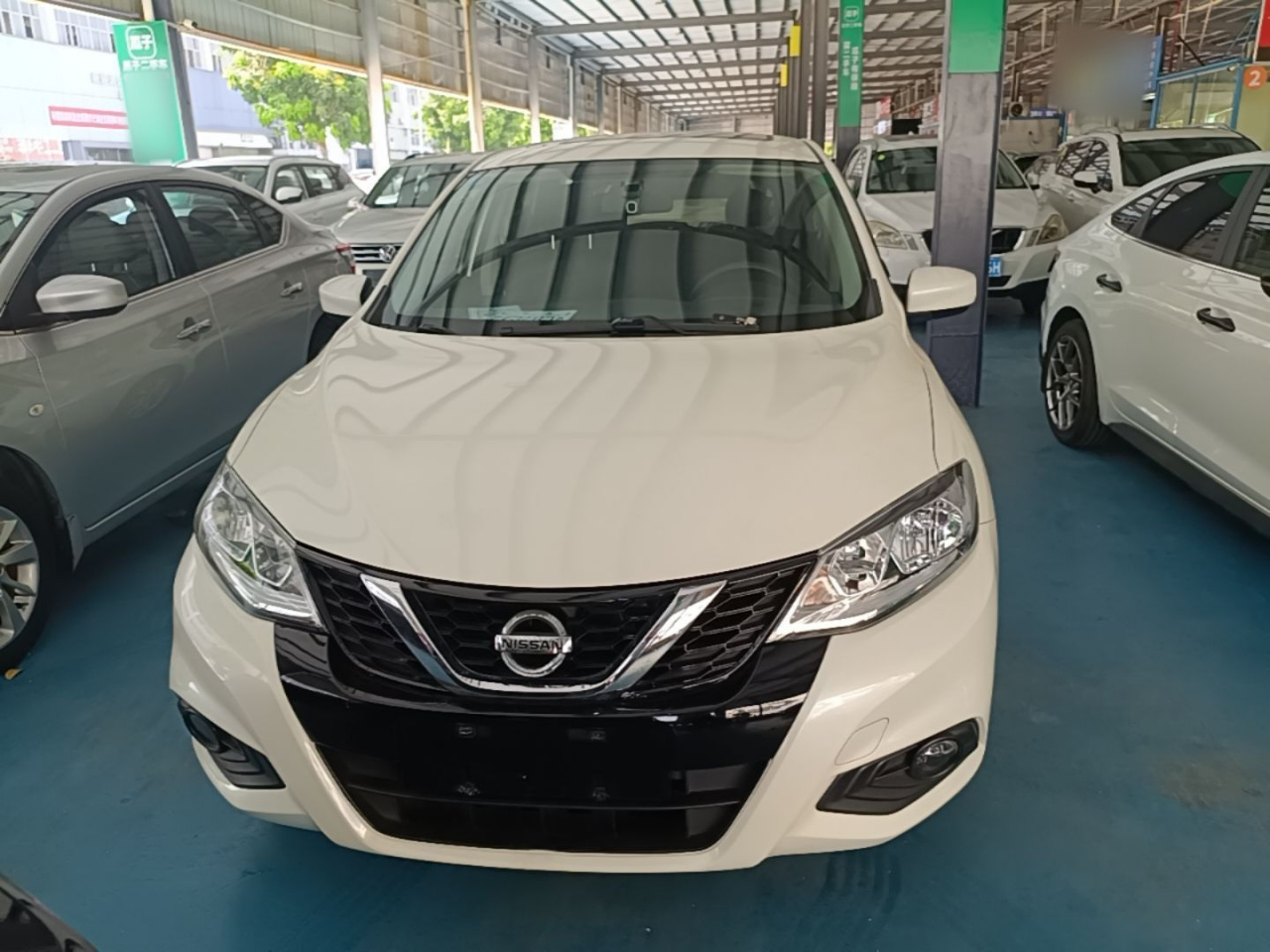 Tiida 2016 1.6L CVT photo 2